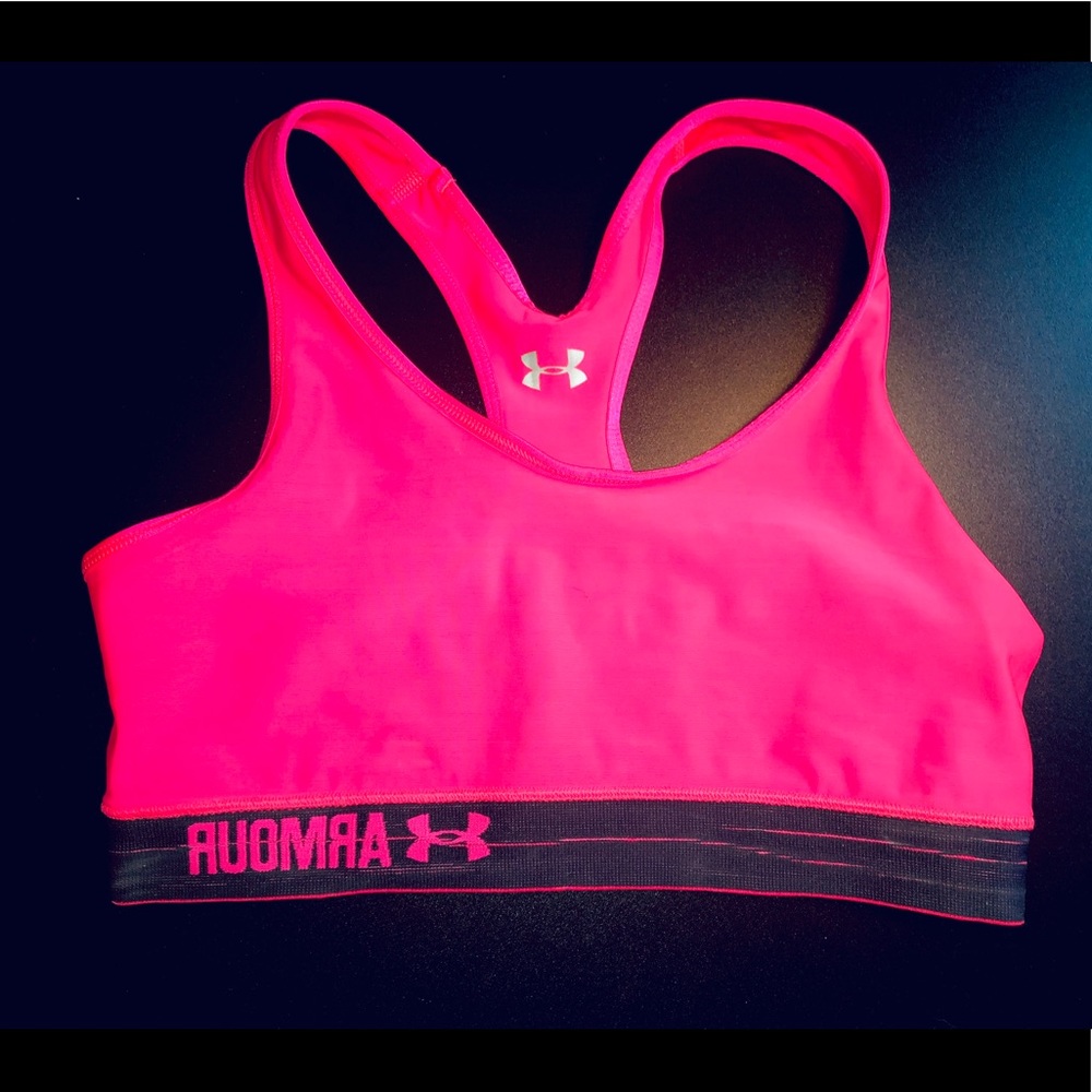 Under Armour Women’s Sports Bra. Pink. Med. EUC.
